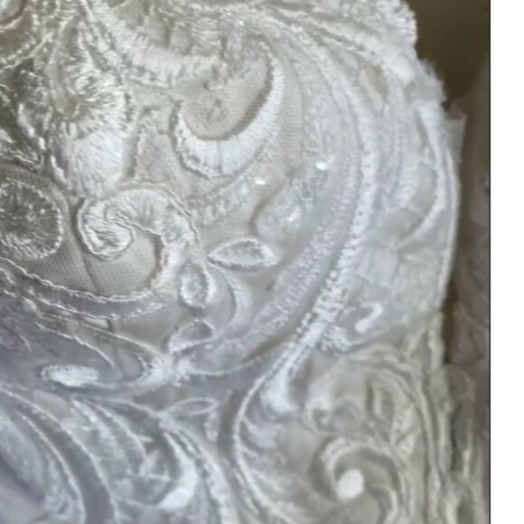 Eddy K Wedding Dress - Picture 5 of 5